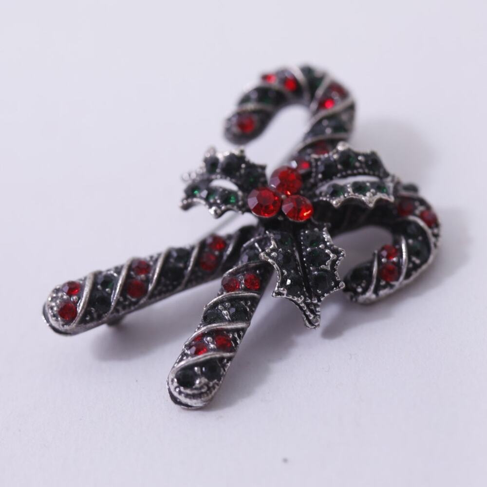 Christmas, Candy Cane, Brooch, Rhinestone, Holiday, Pin, Vintage ~ 260120-WH 905